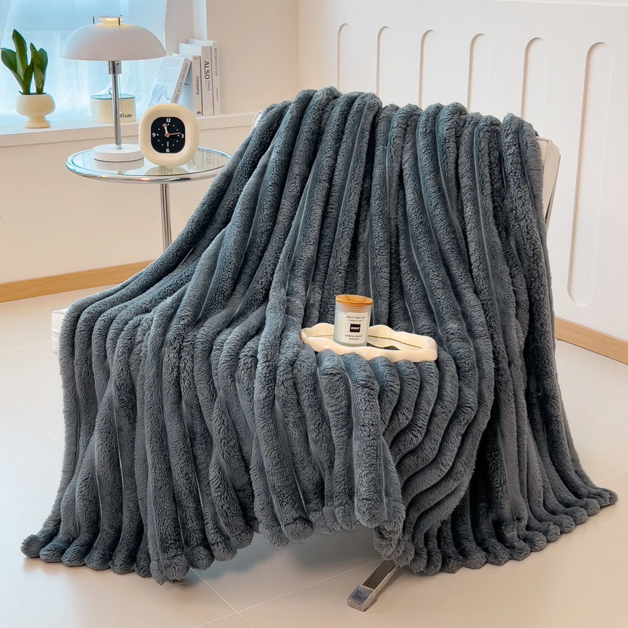 Ribbed Plush Throw Blanket — Soft Oversized Comfort
